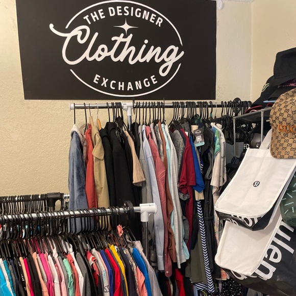 Hi, I Buy & Sell Pre-Loved Designer Clothing & Shoes - Men’s & Women’s - Picture 5 of 17